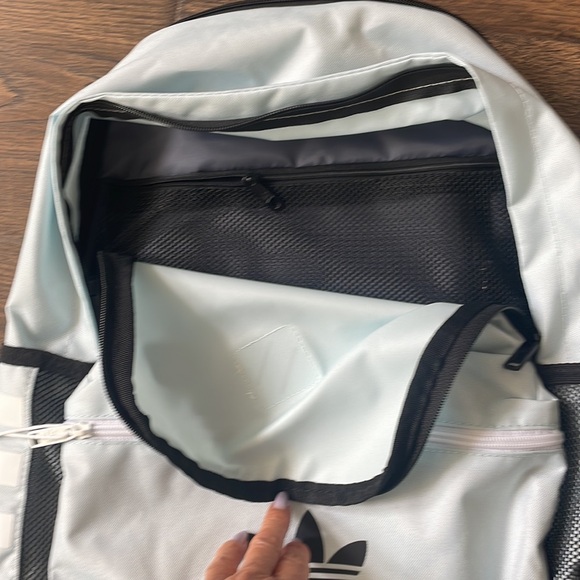 Adidas Originals Base Backpack in sky tint blue/black/white 1650cu TREFOIL - Picture 6 of 10